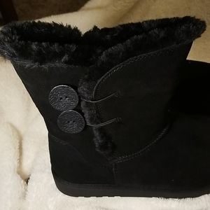 Fireside Black Ankle Winter Boots w/ side buttons